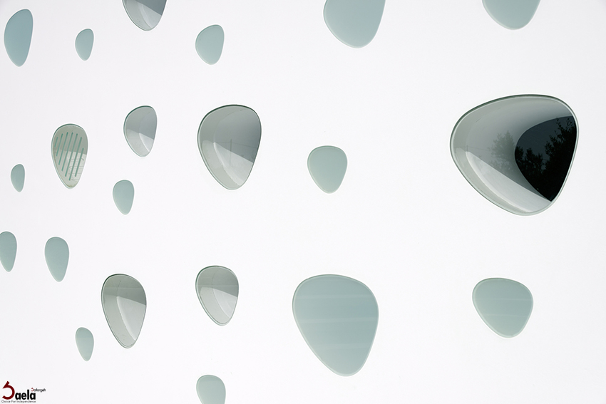 ویلا با فرفورژه