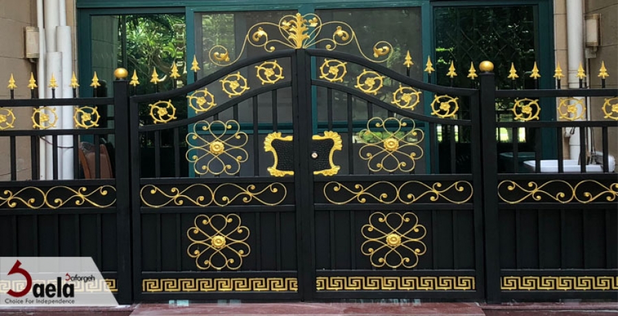 رنگ آمیزی درب جدید فرفورژه