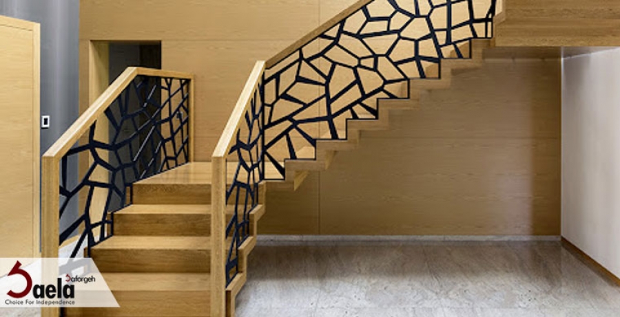 ترکیب چوب و آهن در نرده