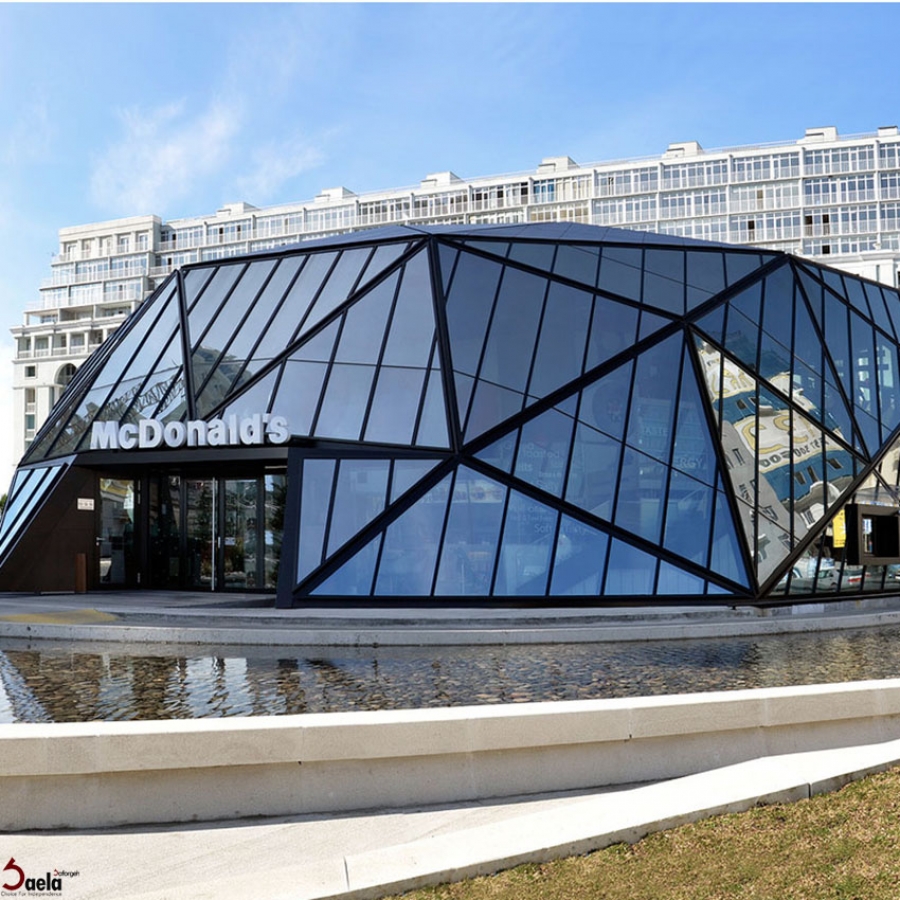 معماری رستوران مک دونالد