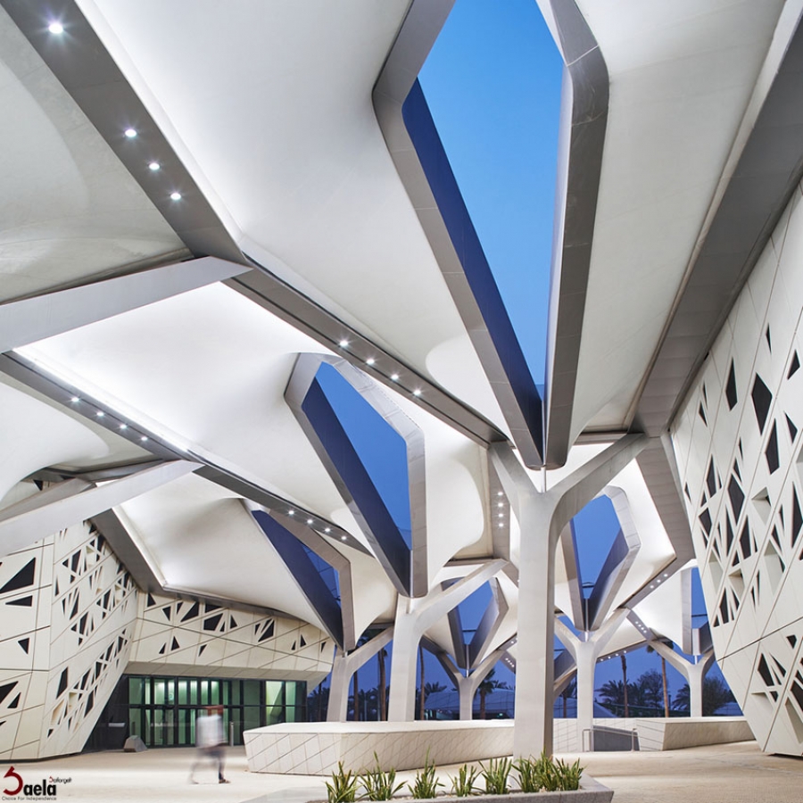 طراحی مرکز مطالعات و تحقیقات نفت پادشاه عبدالله