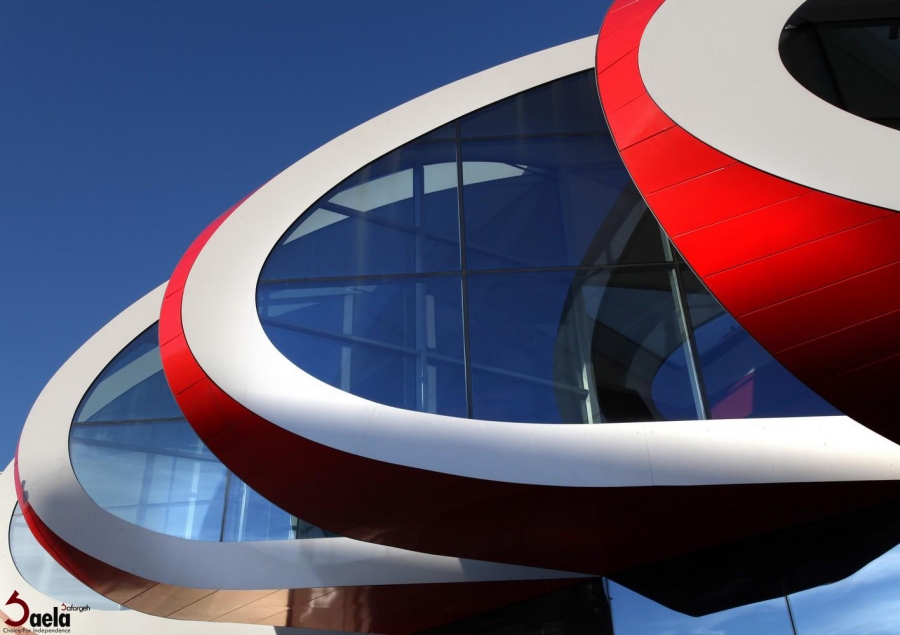 معماری نمادین ساختمان Mediacite